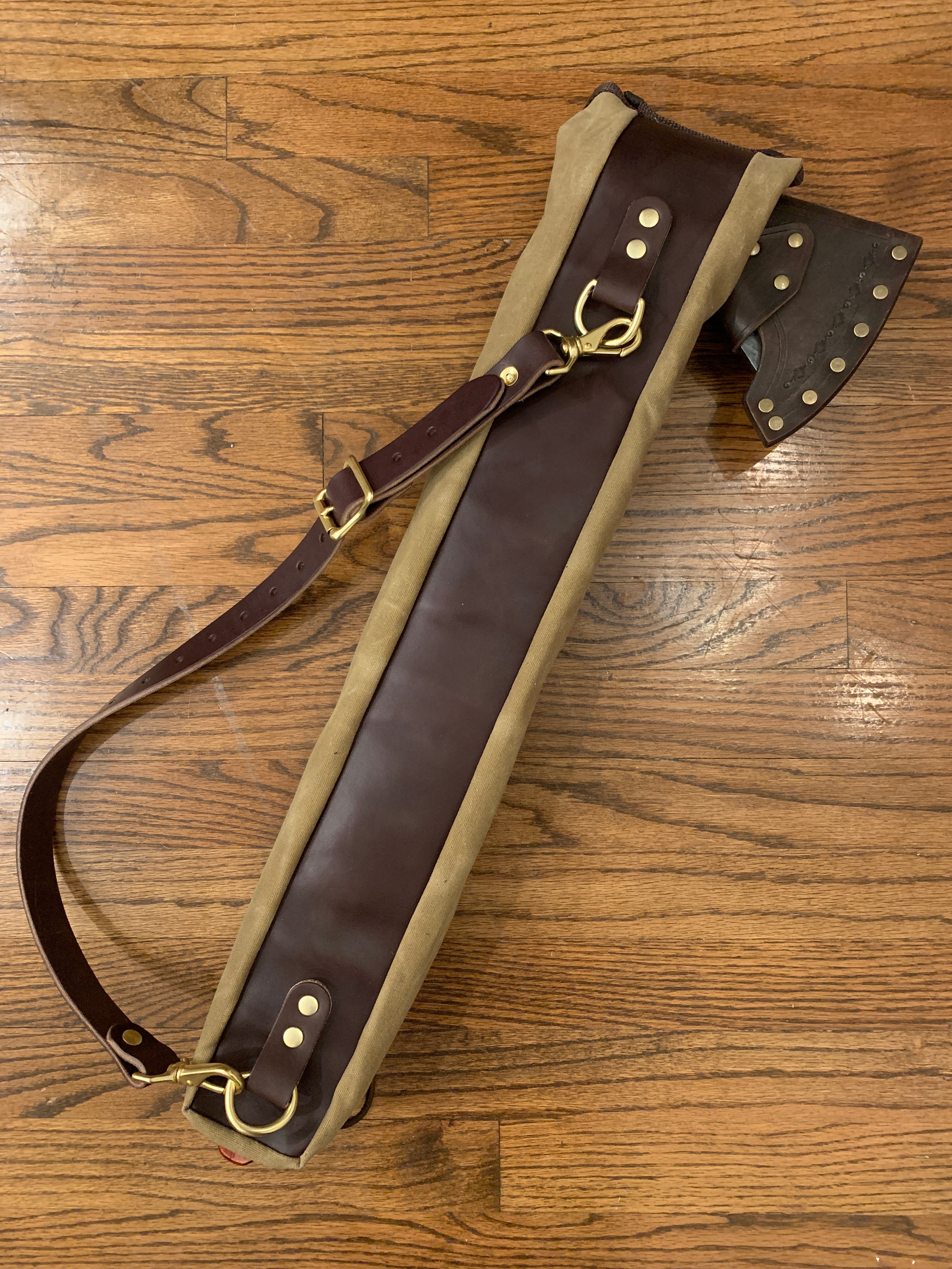 Saw & Axe Sling with Removable Pouch