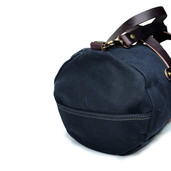 Wanderer Duffle - Black/Chocolate/Antique Brass